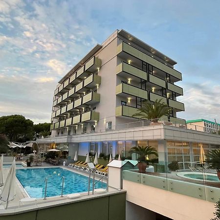 Hotel Eden Bibione Exterior photo